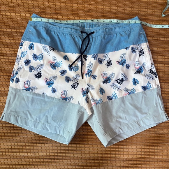 Mizzen + Main swim trunks with flamingo size L - Picture 8 of 10